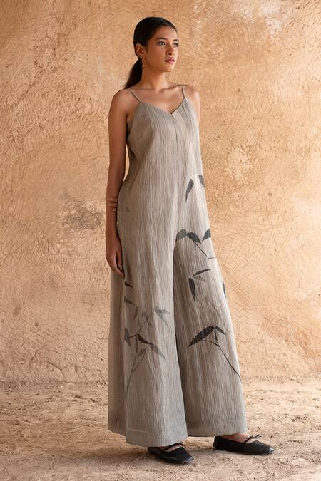 Clos Grey Sweetheart Neck Abstract Print Jumpsuit Online at Aza Fashions Clos_Grey Sweetheart Neck Abstract Print Jumpsuit _Online_at_Aza_Fashions