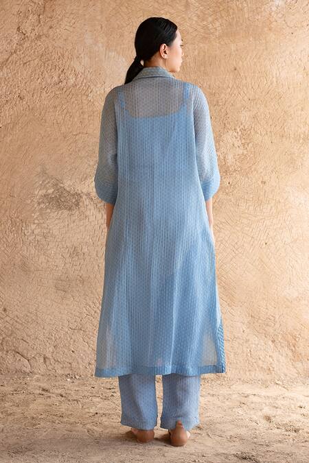 Shop_Clos_Blue Collared Asymmetric Straight Kurta And Pant Set _at_Aza_Fashions