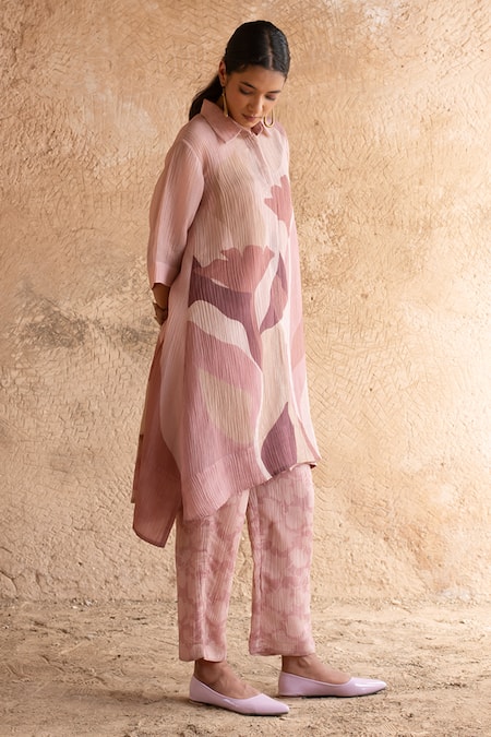 Shop Clos Purple Silk Collared Abstract Print Asymmetric Tunic And Pant Set Online at Aza Fashions Shop_Clos_Purple Silk Collared Abstract Print Asymmetric Tunic And Pant Set _Online_at_Aza_Fashions