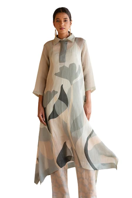 Buy_Clos_Grey Silk, Cotton Collared Floral Print Tunic And Pant Set _Online_at_Aza_Fashions