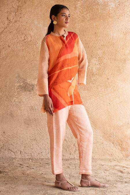 Shop Clos Peach Cotton Collared Printed Shirt Tunic And Pant Set Online at Aza Fashions Shop_Clos_Peach Cotton Collared Printed Shirt Tunic And Pant Set _Online_at_Aza_Fashions
