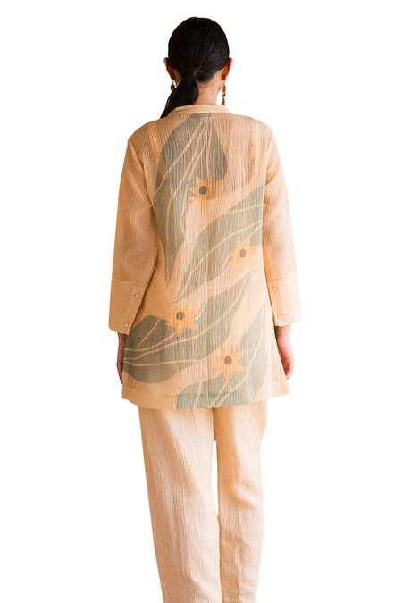 Clos_Peach Collared Short Tunic Kurta And Pant Set _at_Aza_Fashions