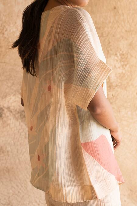 Buy_Clos_Cream V-neck Overlap Shirt Jacket With Pant 