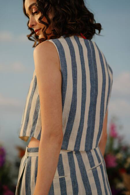 Label Rama Off White Handloom Cotton V-neck Vasanta Striped Waistcoat Online at Aza Fashions Label Rama_Off White Handloom Cotton V-neck Vasanta Striped Waistcoat_Online_at_Aza_Fashions