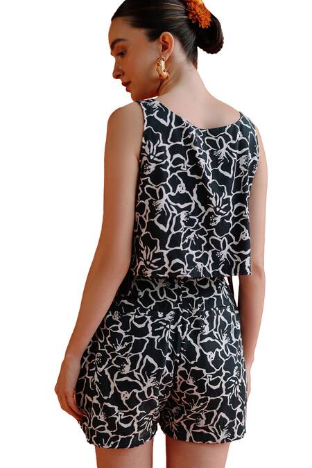 Label Rama Black Handloom Cotton V-neck Rose Print Side Tie Up Crop Top Online at Aza Fashions Label Rama_Black Handloom Cotton V-neck Rose Print Side Tie Up Crop Top_Online_at_Aza_Fashions