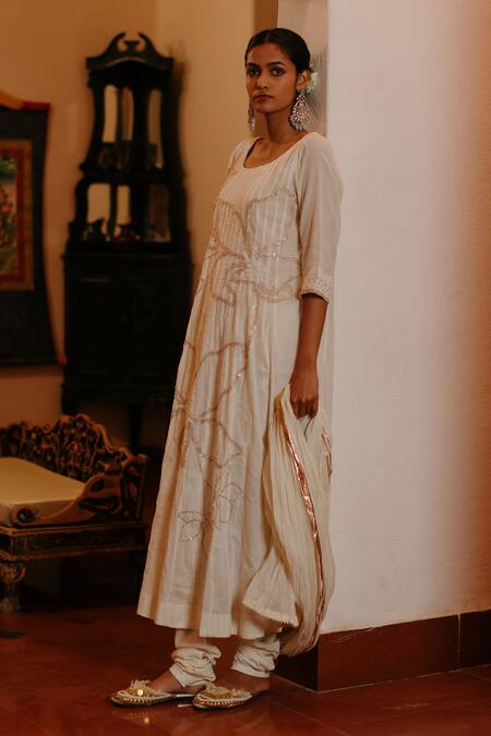 Shop Nazar By Indu White Cotton Pearls, Beads Round Floral Bloom Embroidered Anarkali Churidar Set Online at Aza Fashions Shop_Nazar By Indu_White Cotton Pearls, Beads Round Floral Bloom Embroidered Anarkali Churidar Set _Online_at_Aza_Fashions