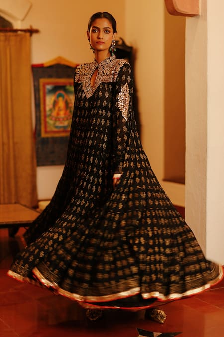 Buy Nazar By Indu Black Cotton Gota Patti, Beads Mandarin Collar Floral Butti Print Anarkali Buy_Nazar By Indu_Black Cotton Gota Patti, Beads Mandarin Collar Floral Butti Print Anarkali