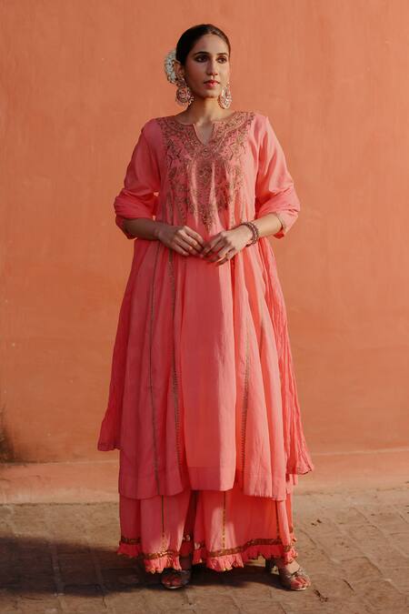Shop Nazar By Indu Peach Cotton Zari, Embroidery Split V-neck Kurta Gharara Set Online at Aza Fashions Shop_Nazar By Indu_Peach Cotton Zari, Embroidery Split V-neck Kurta Gharara Set _Online_at_Aza_Fashions