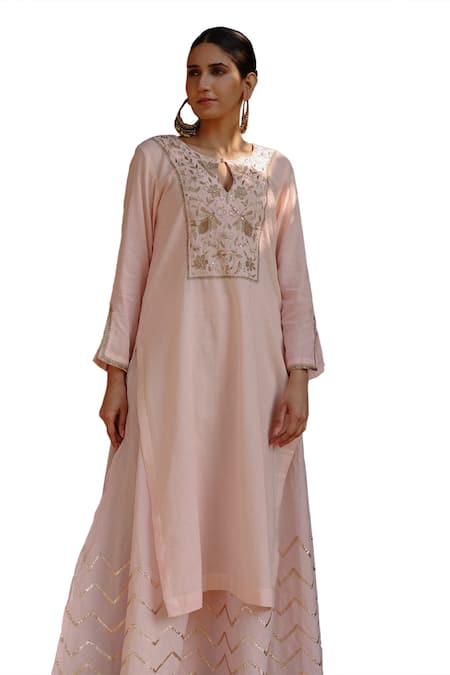 Nazar By Indu Pink Cotton Zari, Sequins Keyhole Neck Flower Embroidered Kurta Gharara Set at Aza Fashions Nazar By Indu_Pink Cotton Zari, Sequins Keyhole Neck Flower Embroidered Kurta Gharara Set _at_Aza_Fashions