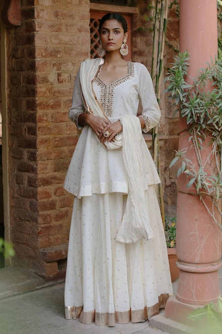Nazar by Indu White Cotton Embroidered Mirror Leaf Neck Hand Block Print Short Kurta Skirt Set