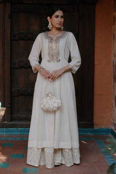 Shop Nazar By Indu White Cotton Zari, Sequins Round Neck Block Printed Skirt Kurta Set Online at Aza Fashions Shop_Nazar By Indu_White Cotton Zari, Sequins Round Neck Block Printed Skirt Kurta Set _Online_at_Aza_Fashions