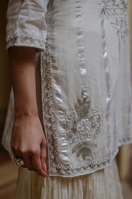 Nazar By Indu_White Cotton Beads, Gota Patti V-neck Embroidered Short Kurta Gharara Set _at_Aza_Fashions