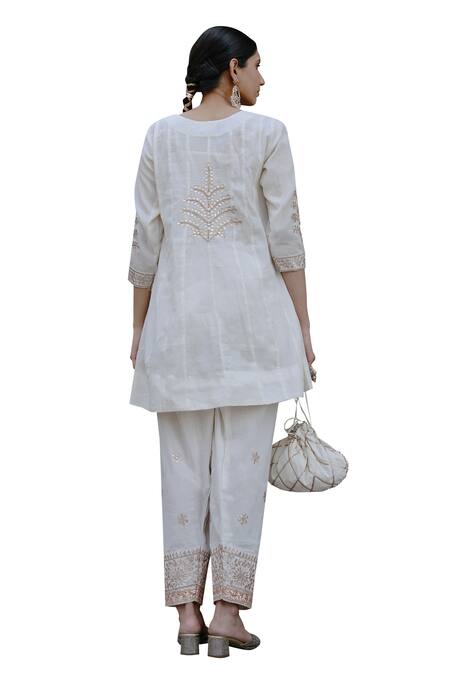 Nazar By Indu White Cotton Gota Patti Round Neck Embroidered Short Kurta Salwar Set at Aza Fashions Nazar By Indu_White Cotton Gota Patti Round Neck Embroidered Short Kurta Salwar Set _at_Aza_Fashions