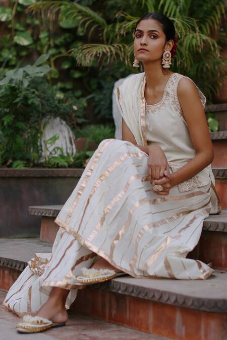 Shop_Nazar By Indu_White Cotton Gota Patti Round Neck Embroidered Kurta Palazzo Set 