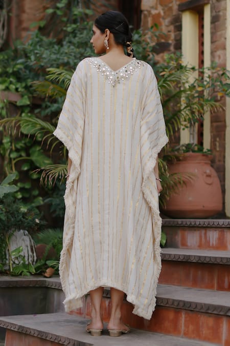 Shop Nazar By Indu White Cotton Mirrors V-neck Embroidered Kaftan at Aza Fashions Shop_Nazar By Indu_White Cotton Mirrors V-neck Embroidered Kaftan _at_Aza_Fashions