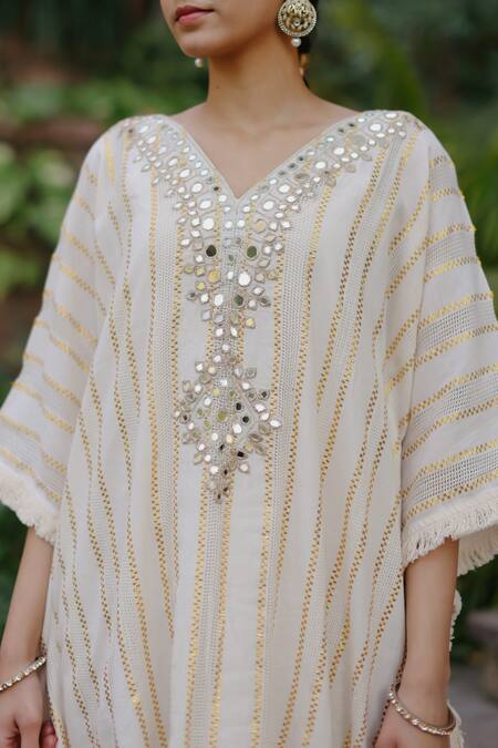 Shop Nazar By Indu White Cotton Mirrors V-neck Embroidered Kaftan Online at Aza Fashions Shop_Nazar By Indu_White Cotton Mirrors V-neck Embroidered Kaftan _Online_at_Aza_Fashions