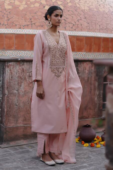 Shop Nazar By Indu Pink Chanderi Embroidery, Gota Patti Round Neck Straight Kurta Set Online at Aza Fashions Shop_Nazar By Indu_Pink Chanderi Embroidery, Gota Patti Round Neck Straight Kurta Set _Online_at_Aza_Fashions
