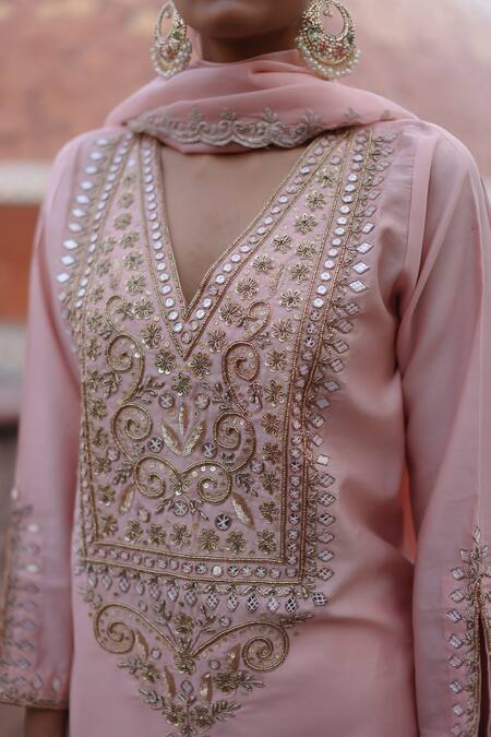 Nazar By Indu Pink Chanderi Embroidery, Gota Patti Round Neck Straight Kurta Set at Aza Fashions Nazar By Indu_Pink Chanderi Embroidery, Gota Patti Round Neck Straight Kurta Set _at_Aza_Fashions