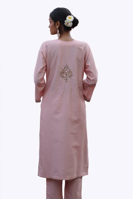 Shop Nazar By Indu Pink Chanderi Embroidery, Gota Patti Round Neck Straight Kurta Set Shop_Nazar By Indu_Pink Chanderi Embroidery, Gota Patti Round Neck Straight Kurta Set