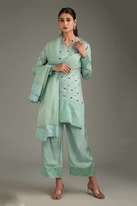 Label Deepshika Agarwal Blue Organza, Cotton Embroidery Bandeau Neck Floral Hand Kurta Set 