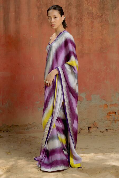 Raasa_Purple Chiffon, Cotton, Modal Round Misty Abstract Pattern Saree With Blouse _at_Aza_Fashions