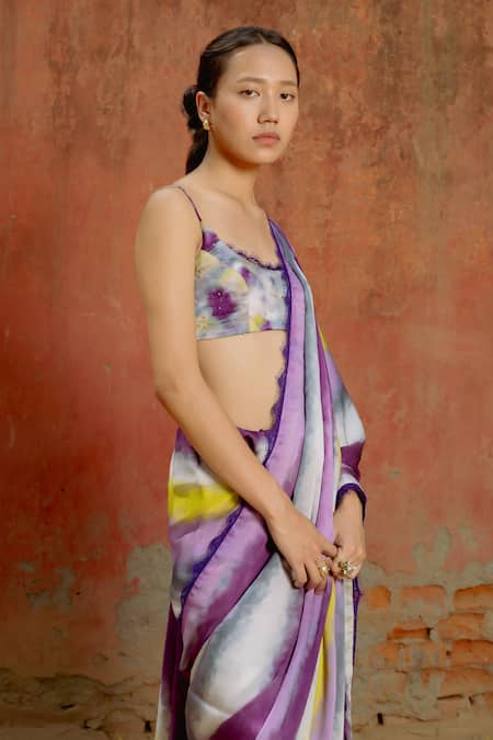 Shop_Raasa_Purple Chiffon, Cotton, Modal Round Misty Abstract Pattern Saree With Blouse 