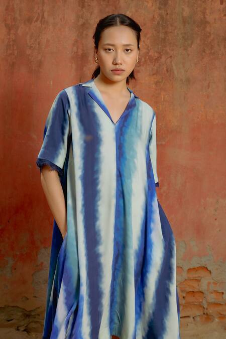 Buy_Raasa_Blue Cotton Modal Abstract Lapel Collar Sol Pattern Dress _Online_at_Aza_Fashions