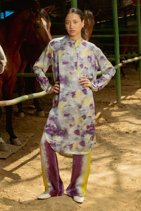 Raasa Aster Abstract Pattern Kurta With Pant 