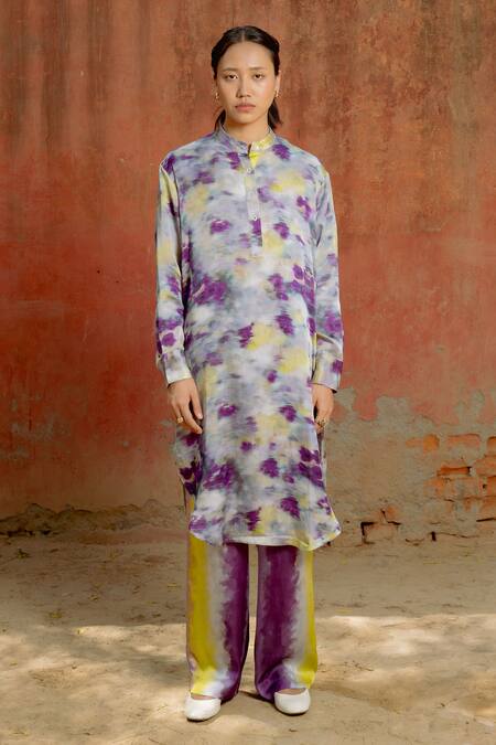 Raasa_Purple Modal, Satin Mandarin Collar Aster Abstract Pattern Kurta With Pant _Online_at_Aza_Fashions