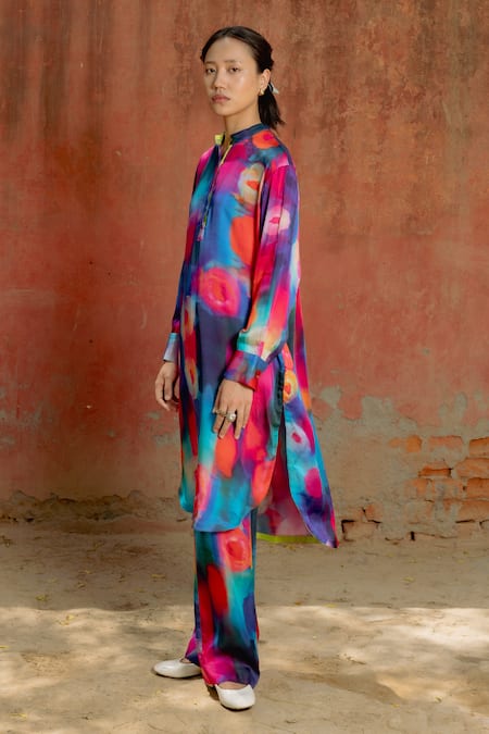 Shop_Raasa_Multi Color Modal, Satin Mandarin Collar Aster Bubble Pattern Kurta With Pant _Online_at_Aza_Fashions