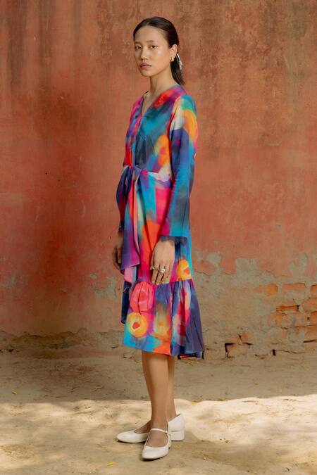 Buy_Raasa_Multi Color Cotton Muslin Abstract Bubble V-neck Aster Pattern Wrap Dress 