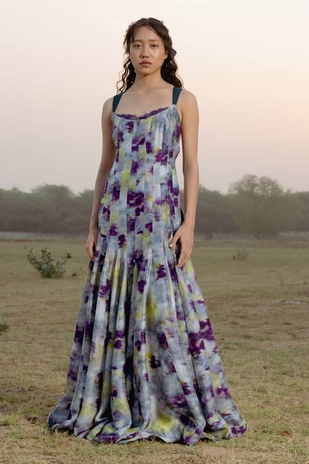 Raasa_Purple Organza Lace Scoop Cosmo Pleated Abstract Pattern Anarkali With Dupatta _Online_at_Aza_Fashions