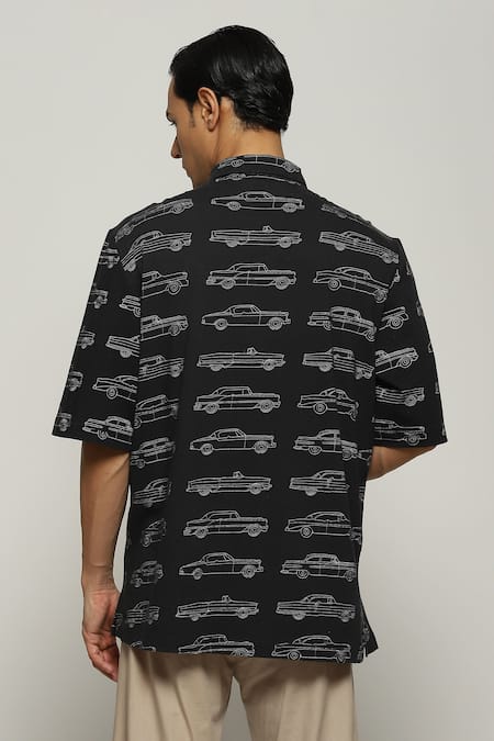 Abraham And Thakore Car Motifs Pattern T-Shirt 