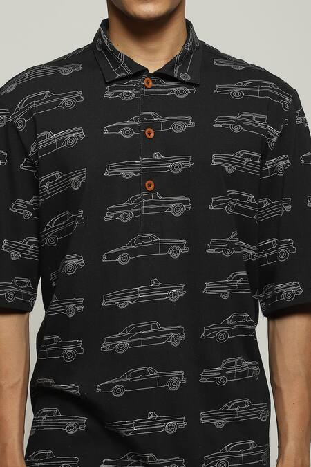 Abraham And Thakore_Black Cotton Car Motifs Pattern T-shirt _at_Aza_Fashions