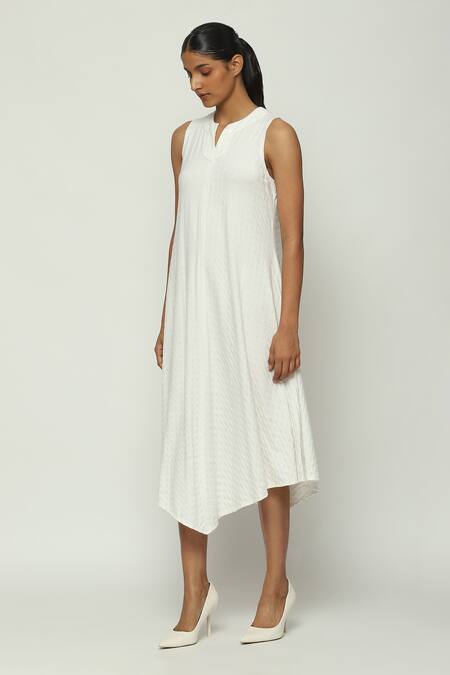 Buy Abraham And Thakore Ivory Tencel, Lycra Split V-neck Flock Binary Dress Online at Aza Fashions Buy_Abraham And Thakore_Ivory Tencel, Lycra Split V-neck Flock Binary Dress_Online_at_Aza_Fashions