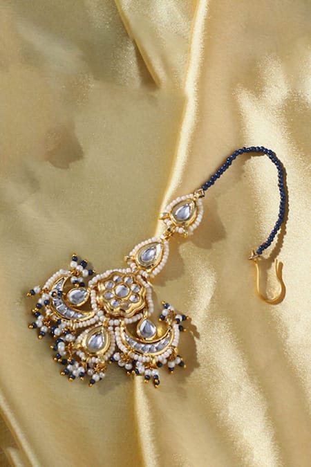 Dugran By Dugristyle_Multi Color Chaand Kundan Embellished Maangtikka _Online_at_Aza_Fashions