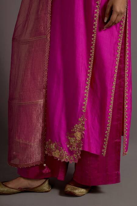 Deep Thee Fuchsia Silk, Tissue Zari, Sequins, Zardozi Border Straight Angarkha Set at Aza Fashions Deep Thee_Fuchsia Silk, Tissue Zari, Sequins, Zardozi Border Straight Angarkha Set _at_Aza_Fashions