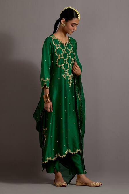 Shop Deep Thee Green Organza, Chanderi Cut Work, Beads, Tassels, Phool Pathi A-line Kurta Set Online at Aza Fashions Shop_Deep Thee_Green Organza, Chanderi Cut Work, Beads, Tassels, Phool Pathi A-line Kurta Set _Online_at_Aza_Fashions