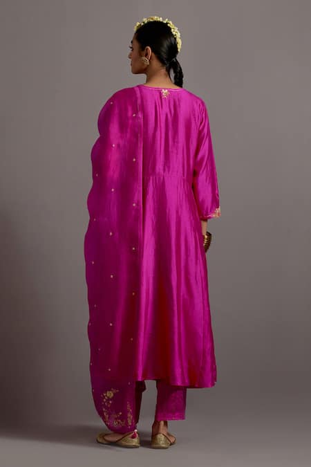 Shop_Deep Thee_Fuchsia Silk, Organza Embroidery, Sequins, Phool Necklace A-line Kurta Set _at_Aza_Fashions