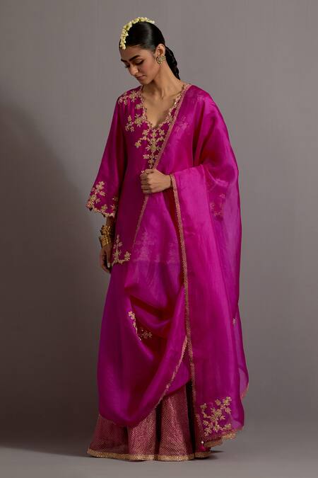 Buy_Deep Thee_Fuchsia Silk, Organza, Chanderi Embroidery, Zari Phool Patti Kurta Sharara Set _Online_at_Aza_Fashions