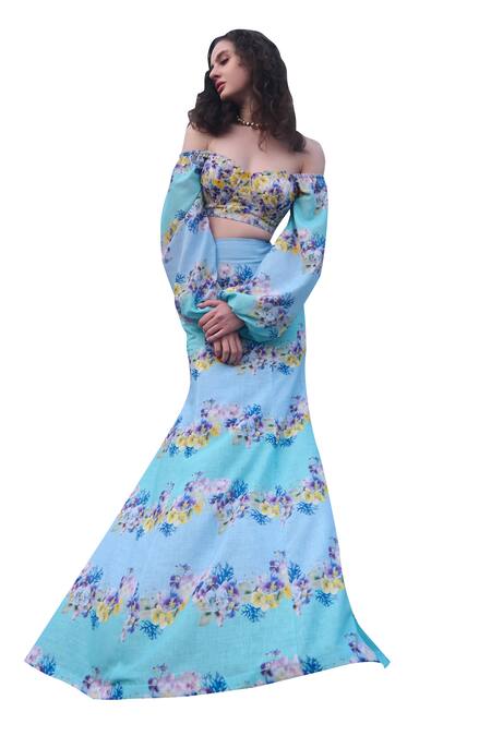 Verano By Tanya Blue Cotton Linen Printed Floral Sweetheart Marina Crop Top Online at Aza Fashions Verano By Tanya_Blue Cotton Linen Printed Floral Sweetheart Marina Crop Top _Online_at_Aza_Fashions