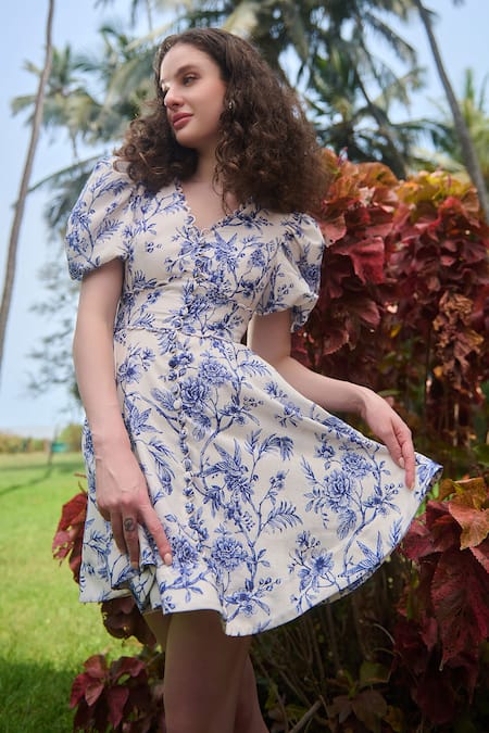 Verano By Tanya_White Cotton Linen Printed Floral V-neck Silvia Skater Dress _Online_at_Aza_Fashions