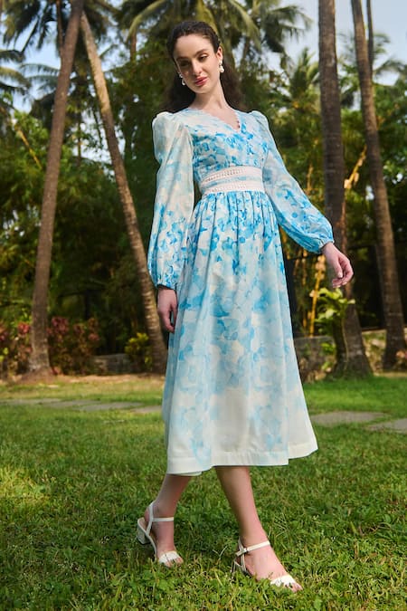 Shop Verano By Tanya White Cotton Linen Printed Hydrangea V-neck Viviana Floral Dress at Aza Fashions Shop_Verano By Tanya_White Cotton Linen Printed Hydrangea V-neck Viviana Floral Dress _at_Aza_Fashions