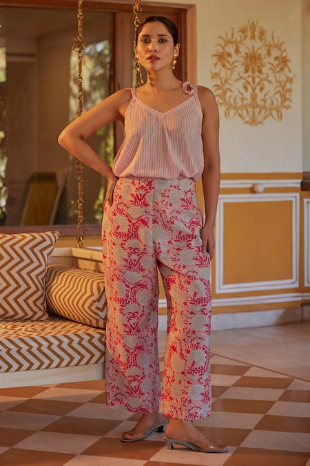 Kapraaaha Chevron Print Strappy Top With Pant 