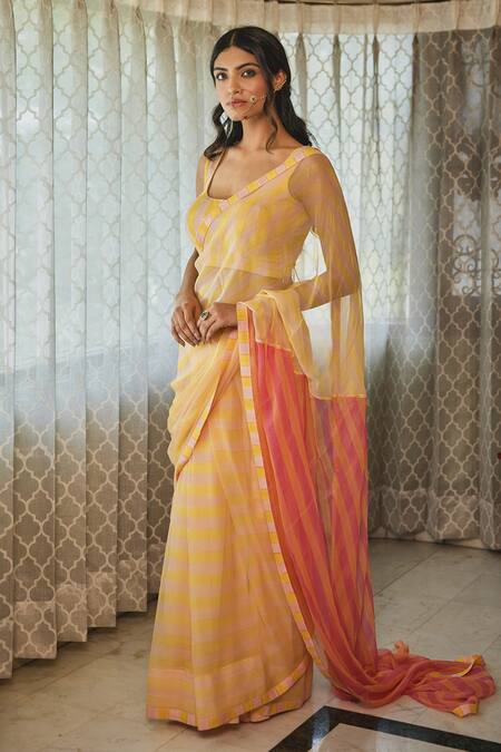 Shop Kapraaaha Yellow Chiffon Embroidery Round Neck Contrast Pallu Printed Saree With Blouse Online at Aza Fashions Shop_Kapraaaha_Yellow Chiffon Embroidery Round Neck Contrast Pallu Printed Saree With Blouse_Online_at_Aza_Fashions