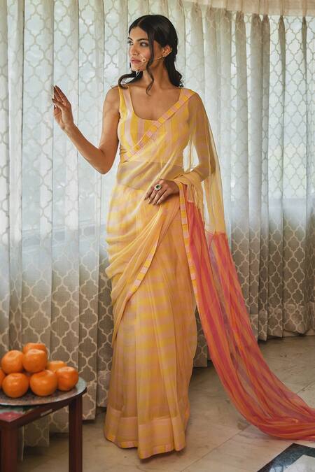 Kapraaaha Yellow Chiffon Embroidery Round Neck Contrast Pallu Printed Saree With Blouse at Aza Fashions Kapraaaha_Yellow Chiffon Embroidery Round Neck Contrast Pallu Printed Saree With Blouse_at_Aza_Fashions