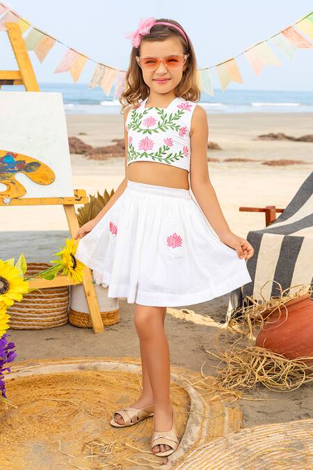 JILMIL DREAMWEAR White Cotton Embroidery Lotus Crop Top And Skirt Set at Aza Fashions JILMIL DREAMWEAR_White Cotton Embroidery Lotus Crop Top And Skirt Set _at_Aza_Fashions