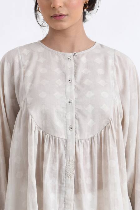 Buy_JAYATI GOENKA_Grey Cotton Embroidery Round Neck High-low Gathered Yoke Top With Pant _Online_at_Aza_Fashions