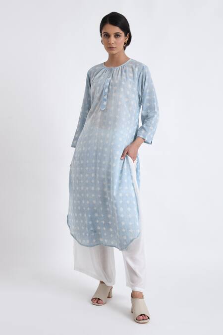Buy_JAYATI GOENKA_Blue Cotton Round Neck Block Print Long Kurta With Pant _Online_at_Aza_Fashions