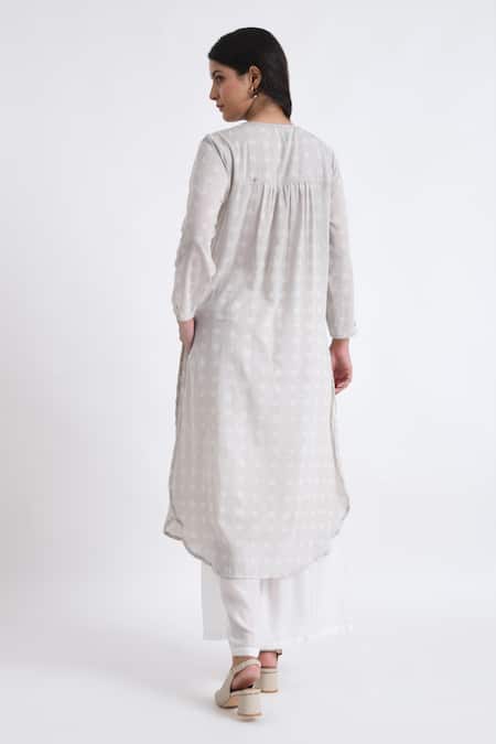 Shop_JAYATI GOENKA_Grey Cotton Embroidery Round Neck High-low Print Kurta With Pant _at_Aza_Fashions